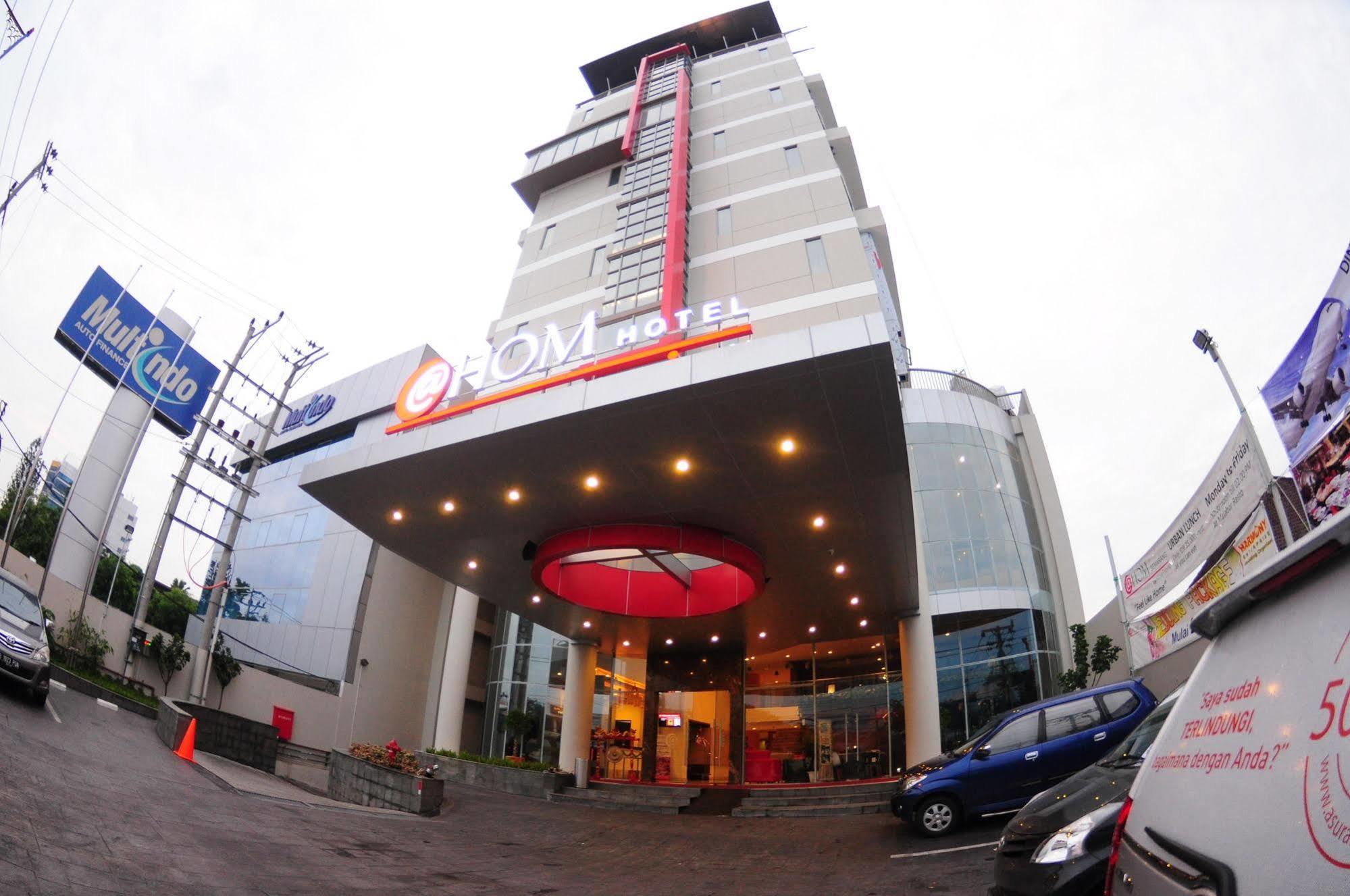 @Hom Semarang Simpang Lima Hotel Exterior photo